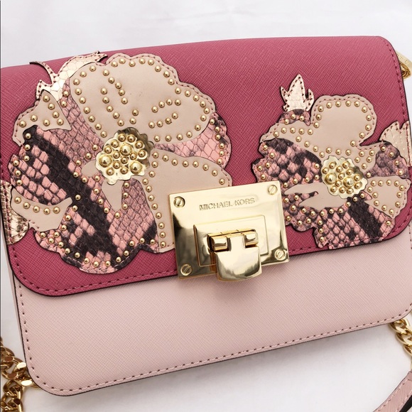 Gaby’sBagsM👜💕-NWT Michael Kors Shoulder Bag Pink - Picture 6 of 8
